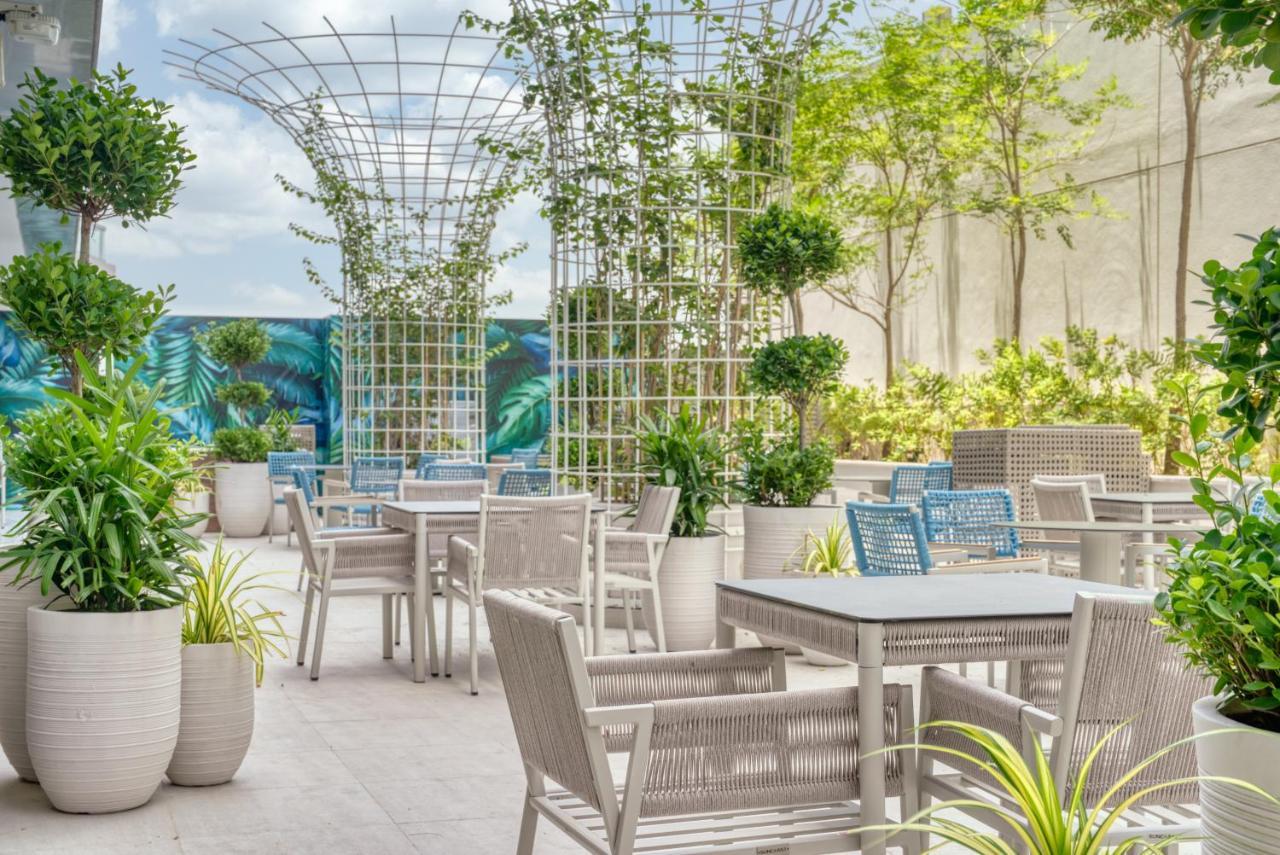The First Collection Dubai Business Bay Ξενοδοχείο Εξωτερικό φωτογραφία Rooftop terrace